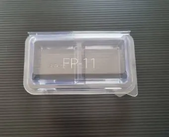 [6410121000171] กล่องขนมบราวนี่ 2 ช่อง ฝาล็อค 50ใบ (MT-FP-11)